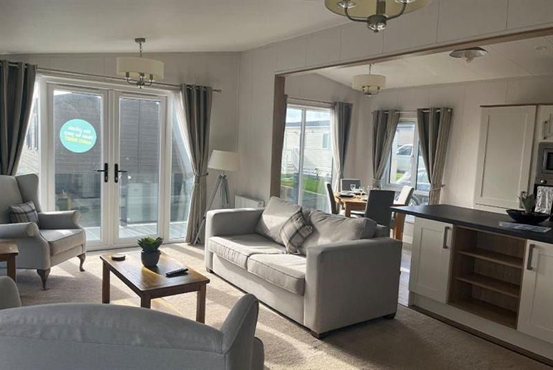 Property photo 3 of 9 A09922 2 20260219 00.Jpeg