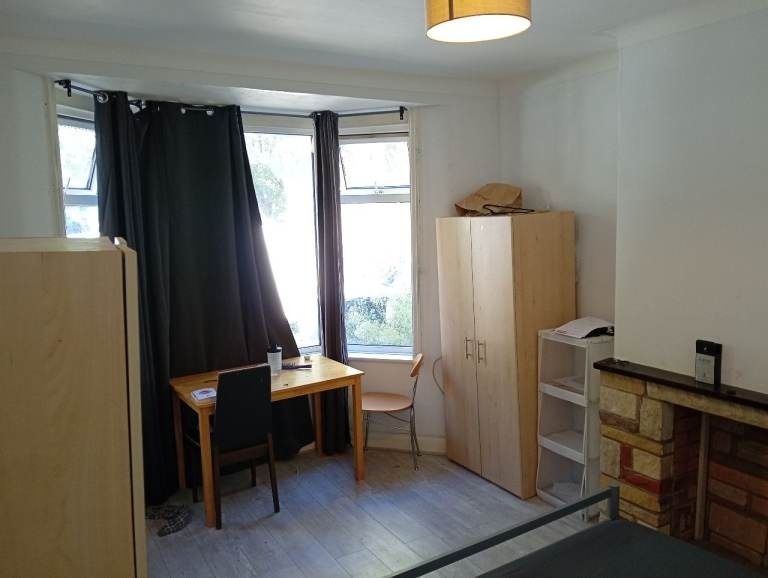 Property photo 2 of 5