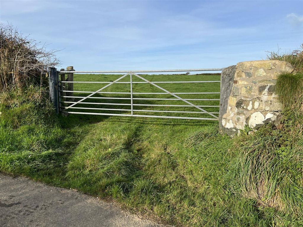 Property photo 3 of 14 Img_2135.Jpg