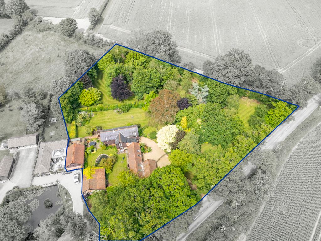 Property photo 2 of 35 Dji_0005E