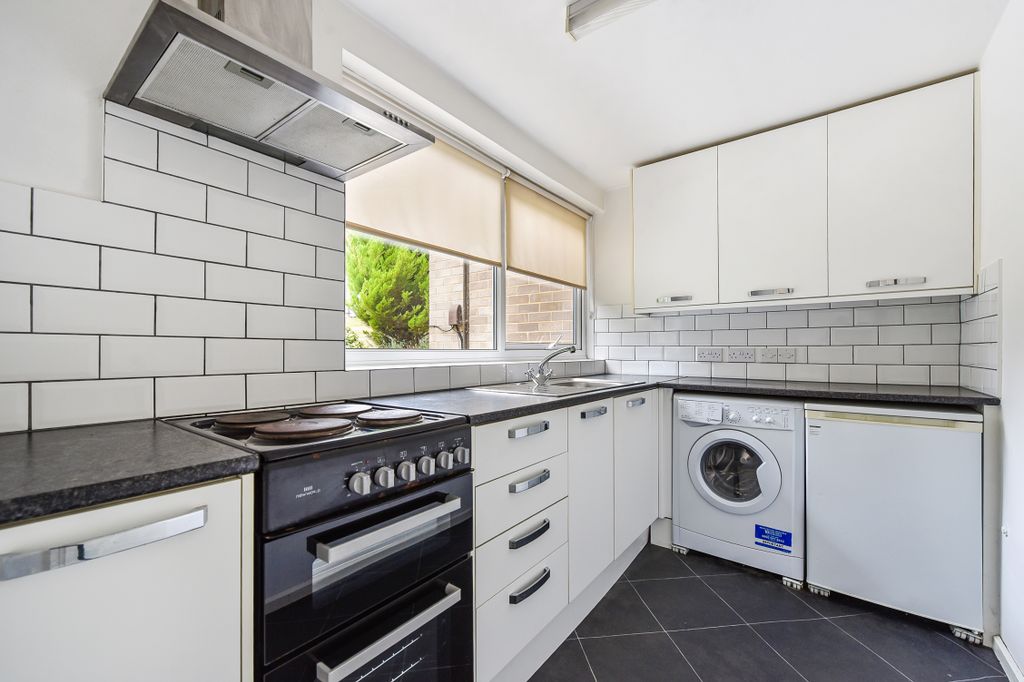 Property photo 2 of 17 Ph23_6154469
