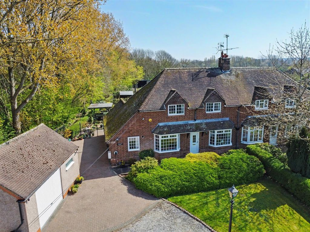 Property photo 1 of 28 Drone 1.Jpeg