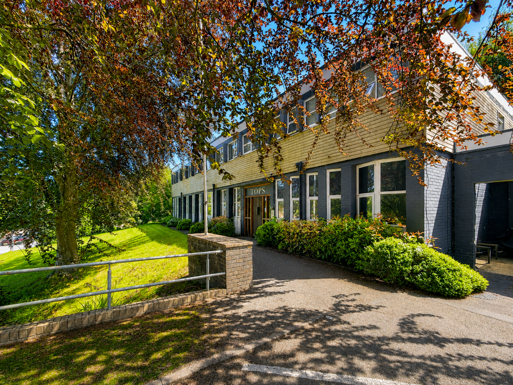 Property photo 1 of 10