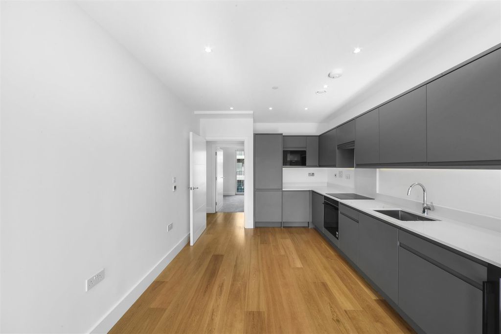 Property photo 3 of 25 Dsc_7803_High.Jpg