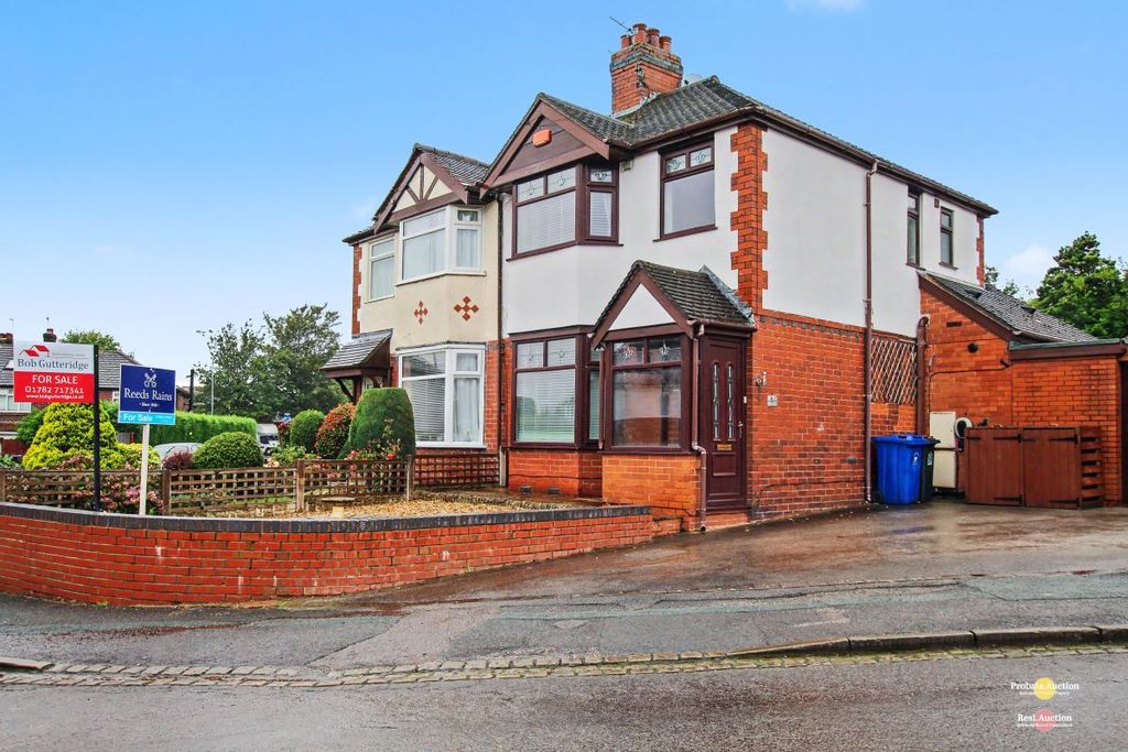 Property photo 1 of 23