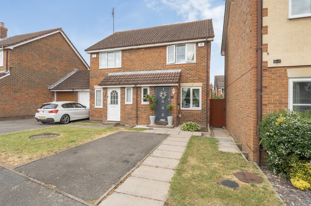 Property photo 1 of 20 1457949-21-6A06Ec...