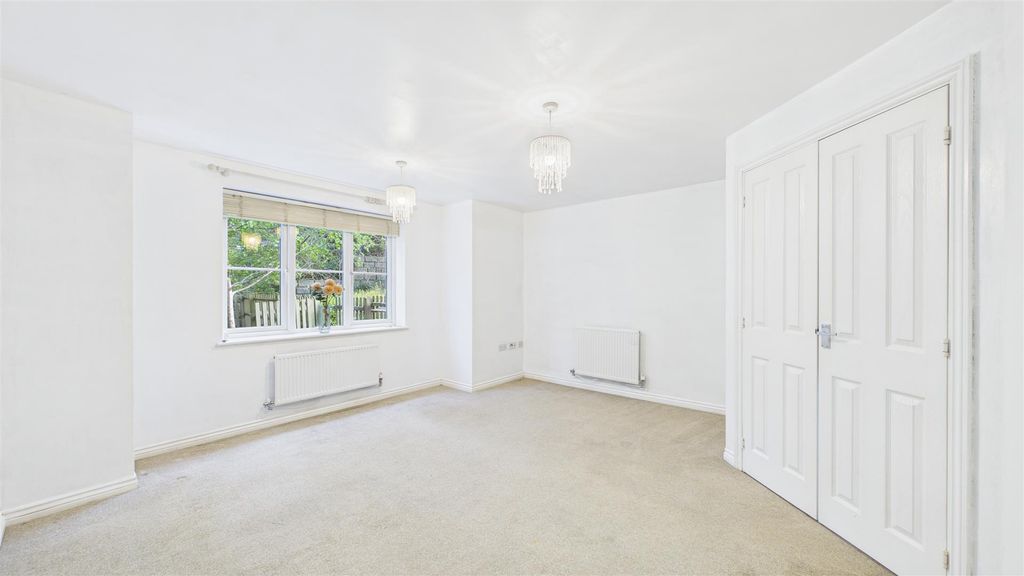 Property photo 1 of 23 Cam05101G0-Pr0159-Still006.Jpg