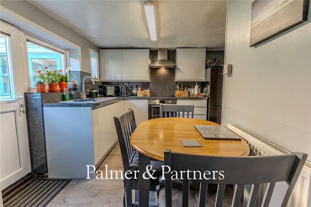 Property photo 3 of 14 Picture No. 07