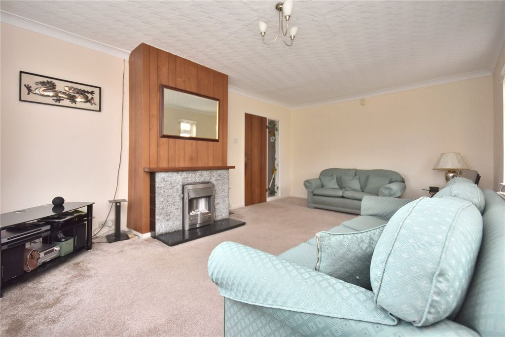 Property photo 2 of 18 Picture No. 10