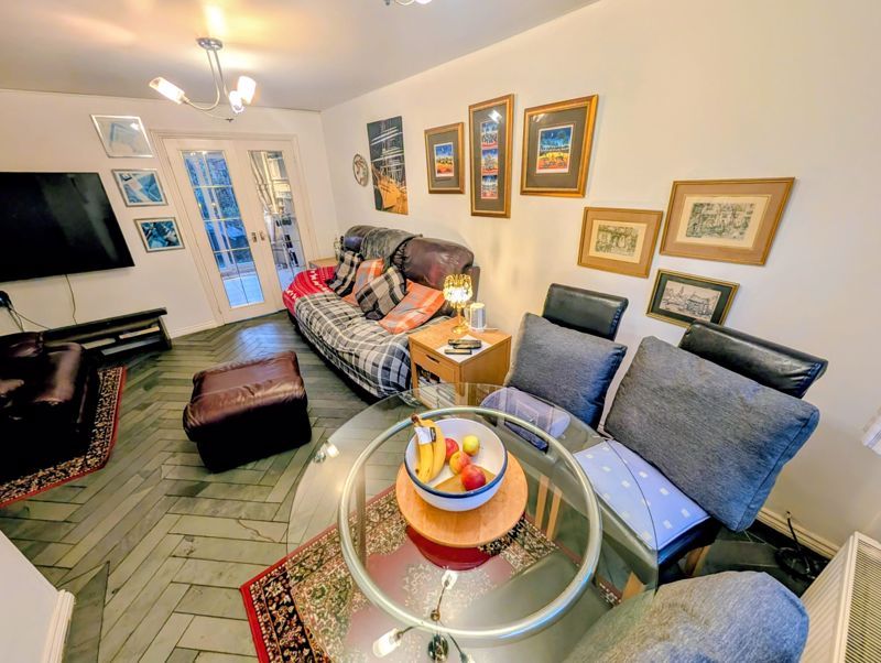 Property photo 3 of 16 Photo 16