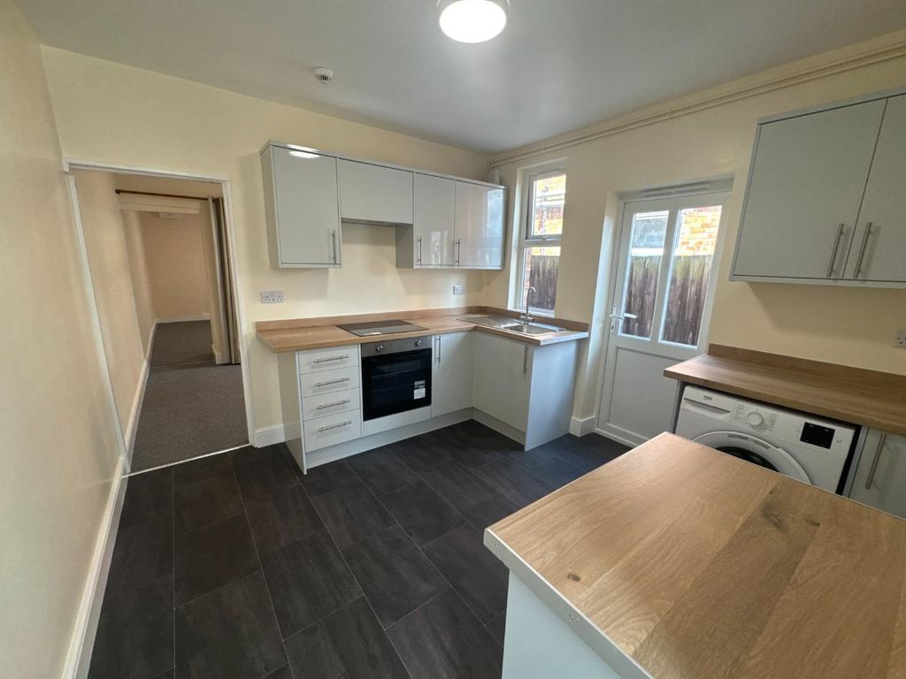 Property photo 2 of 11 Dfix7990.Jpg