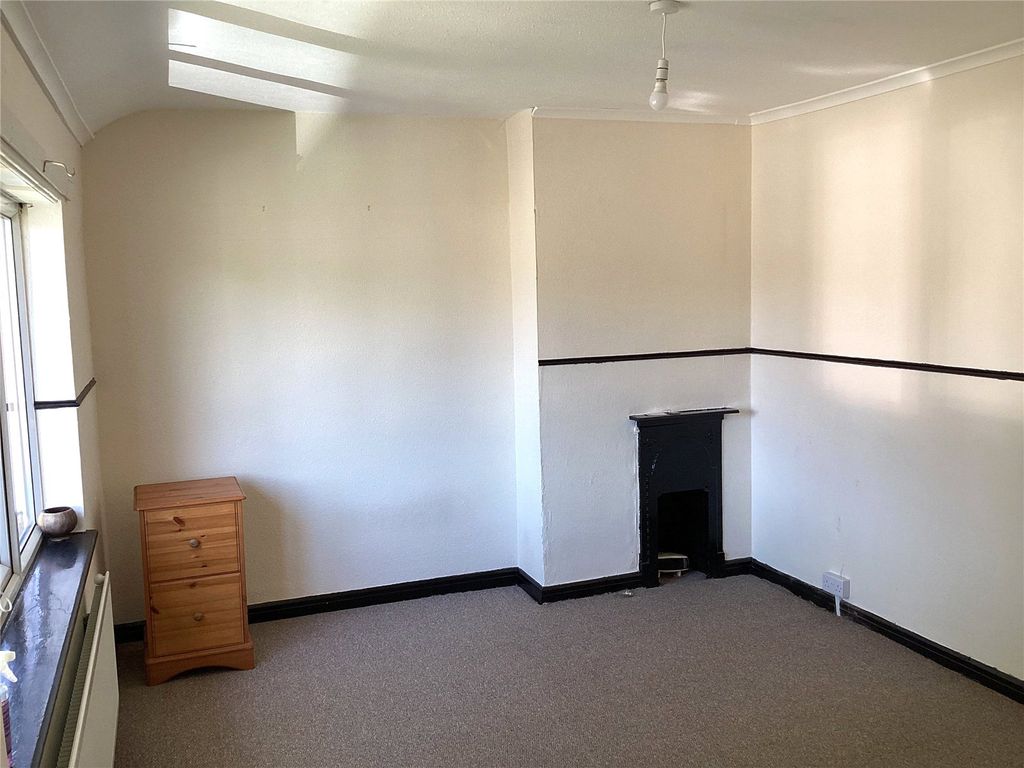 Property photo 3 of 12 Picture No. 04