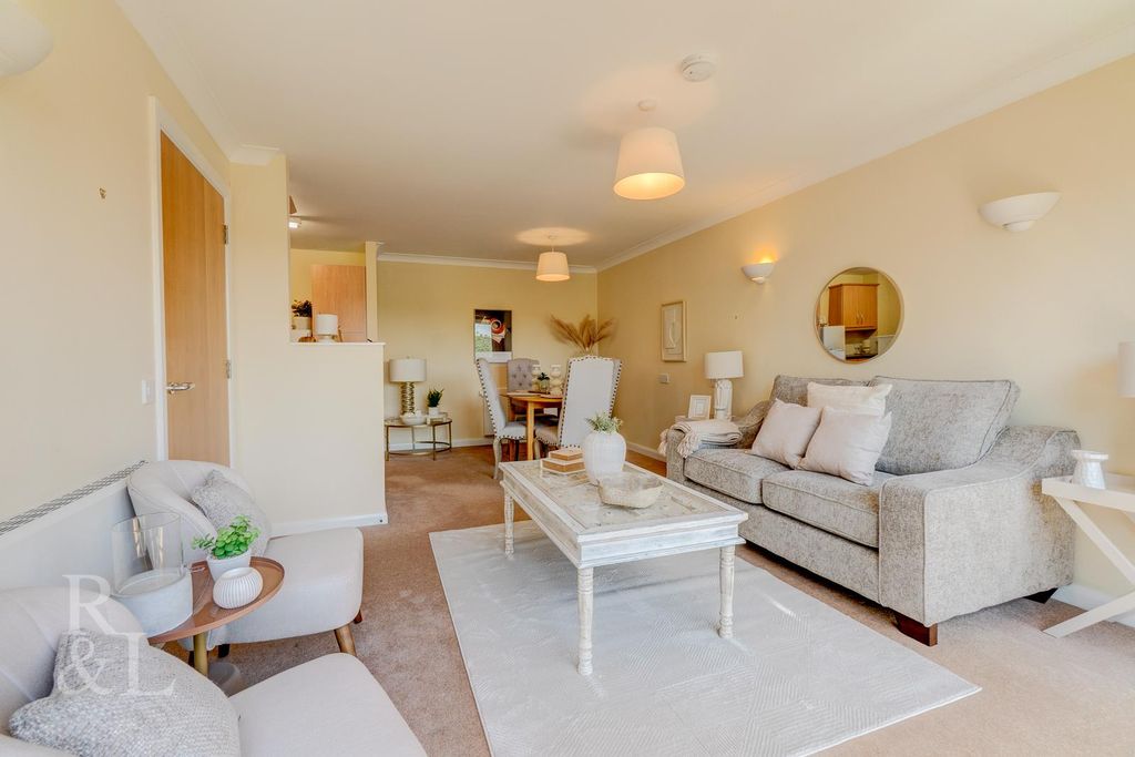 Property photo 3 of 16 Batched (21).Jpg