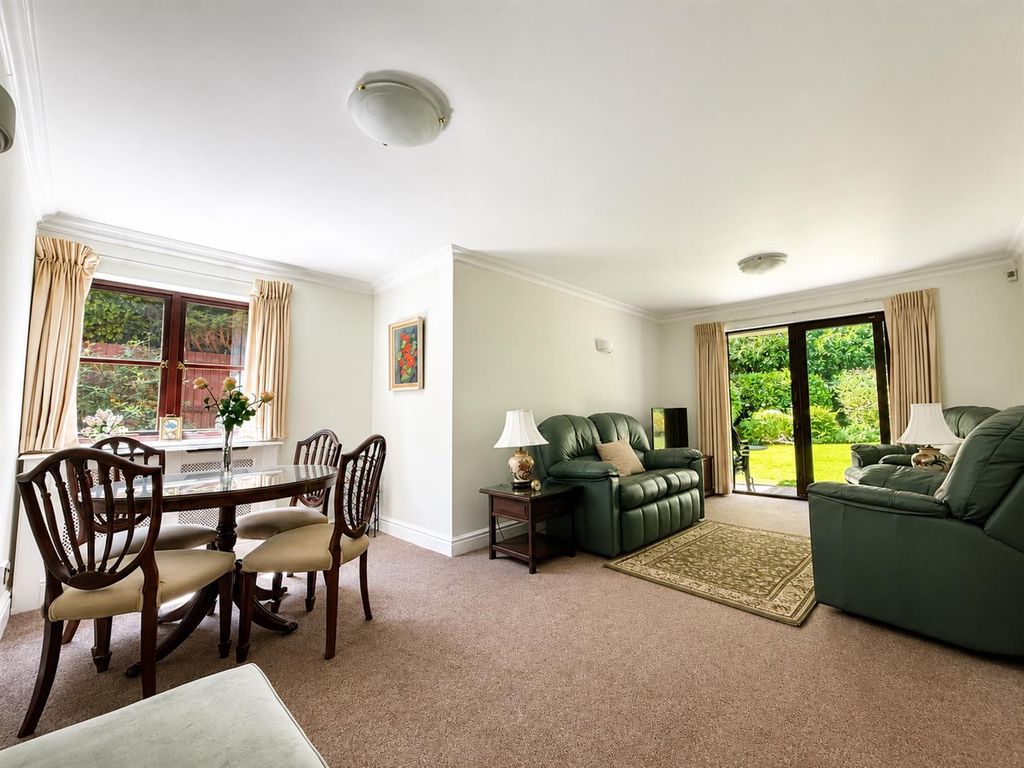 Property photo 3 of 10 Sitting Room.Png