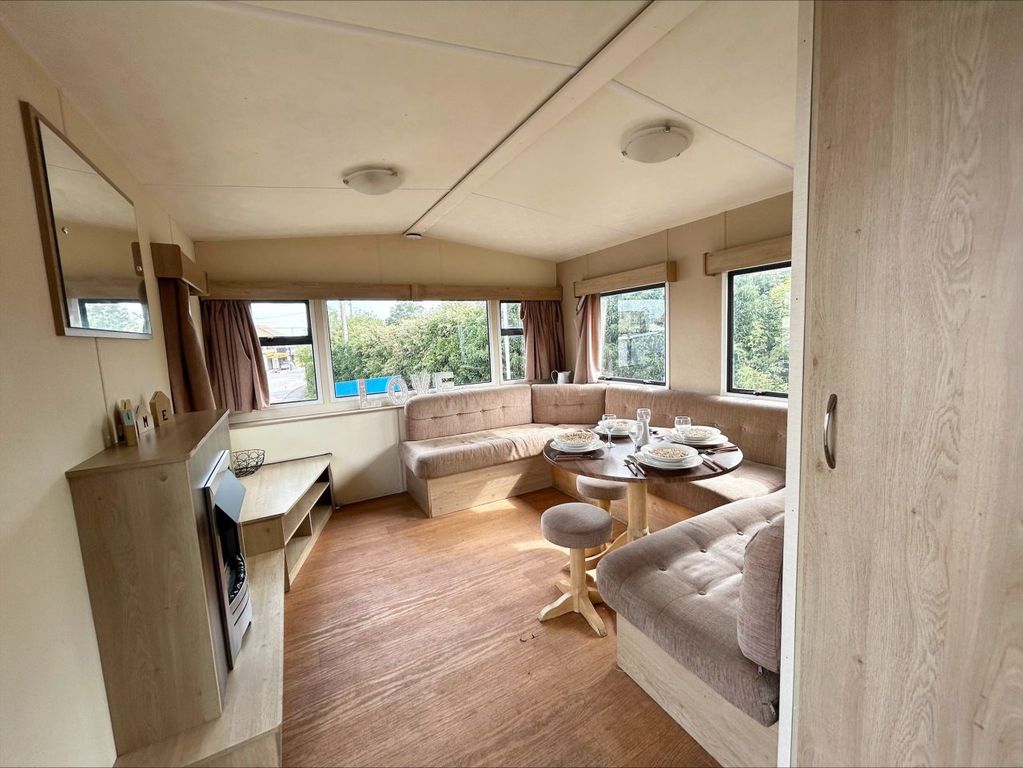 Property photo 1 of 6 Car0027608 - Static Caravan