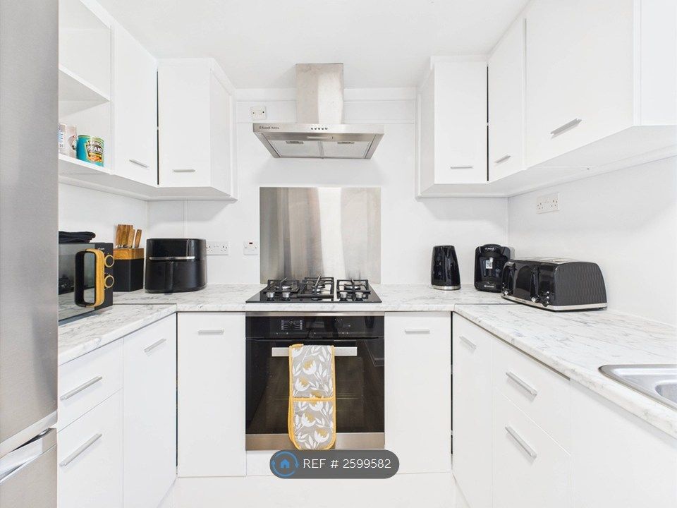 Property photo 1 of 10 Fully Furnished Apartment