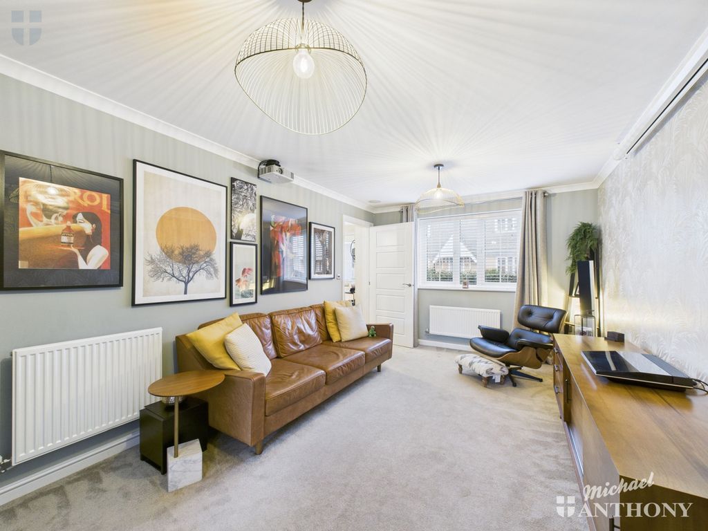 Property photo 2 of 20 3951005A1B5241Acafbf60d8Aad33d89_80_Cam03218G0-Pr0875-Still010