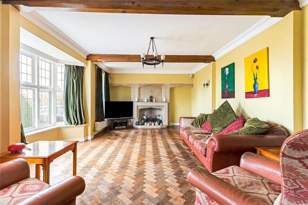 Property photo 2 of 14 Drawing Room