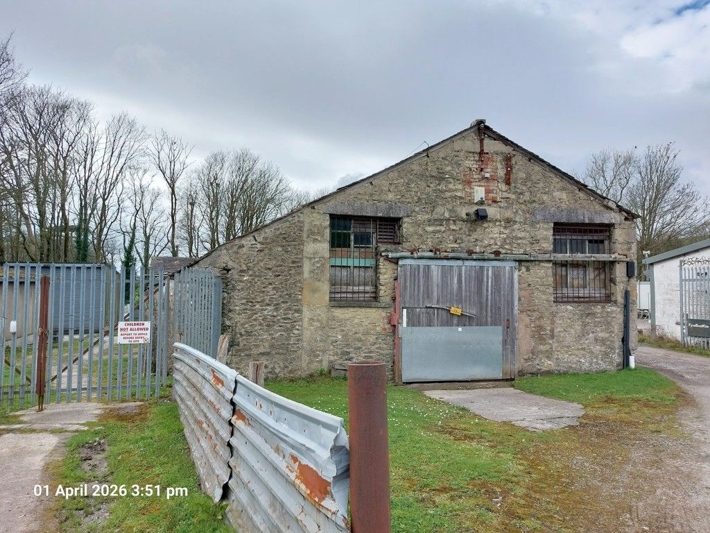 Property photo 2 of 14 Photo 17