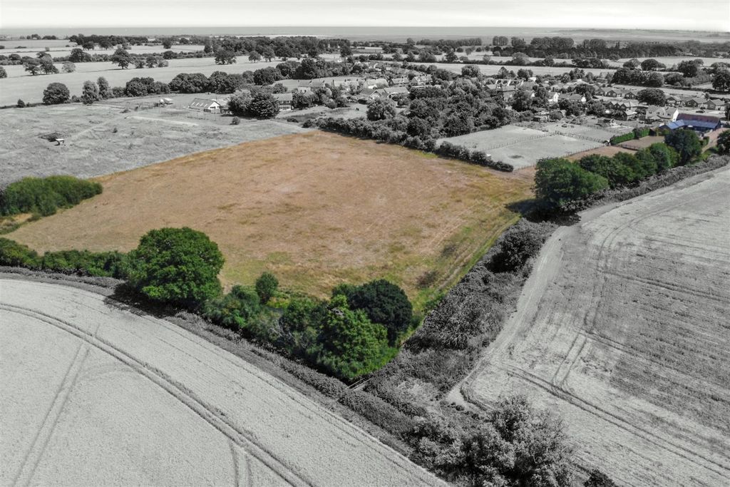 Property photo 1 of 24 Drone