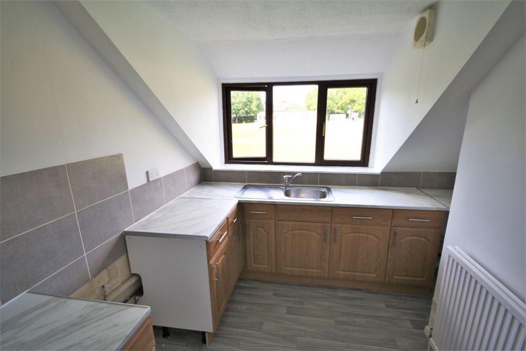 Property photo 3 of 8 Img_2113