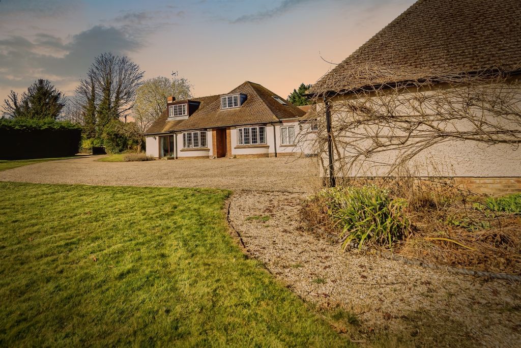 Property photo 1 of 29