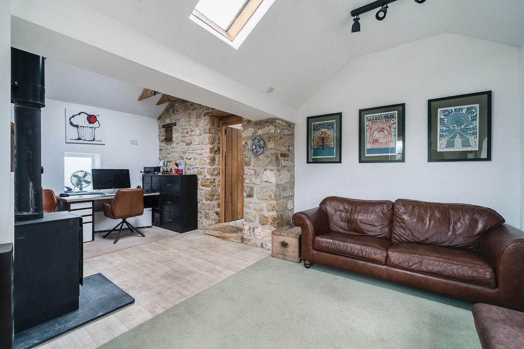 Property photo 2 of 23 1394943 (21).Jpg