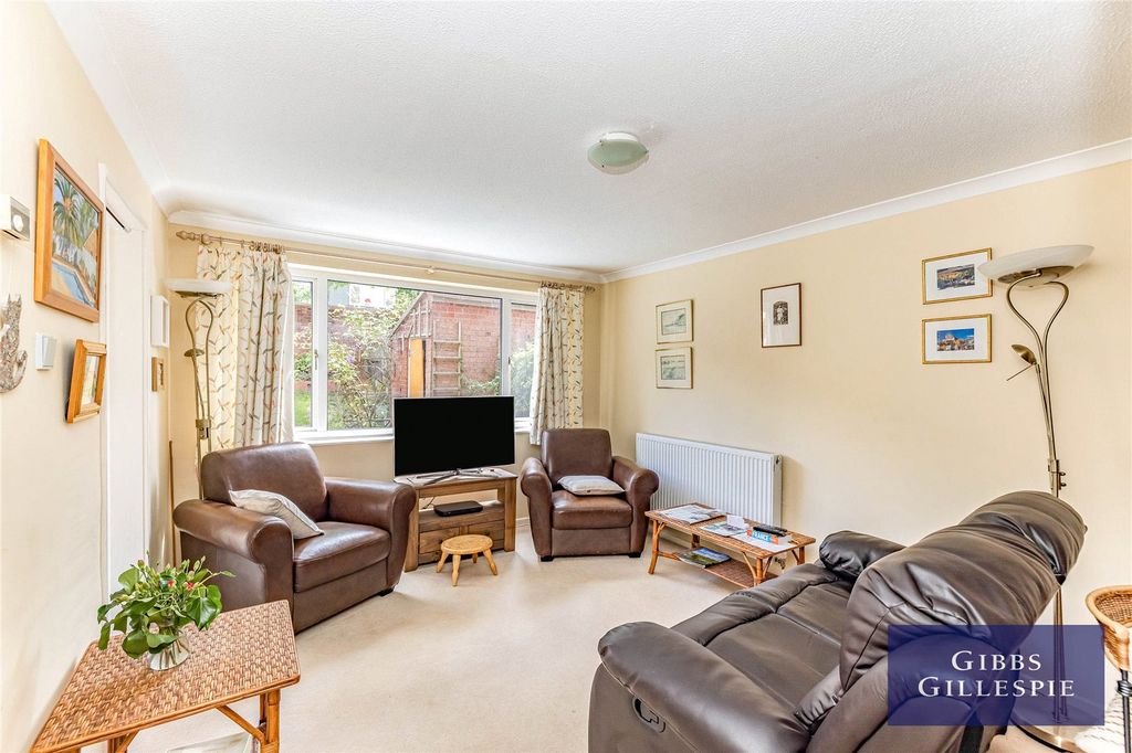 Property photo 2 of 10 Picture No. 06