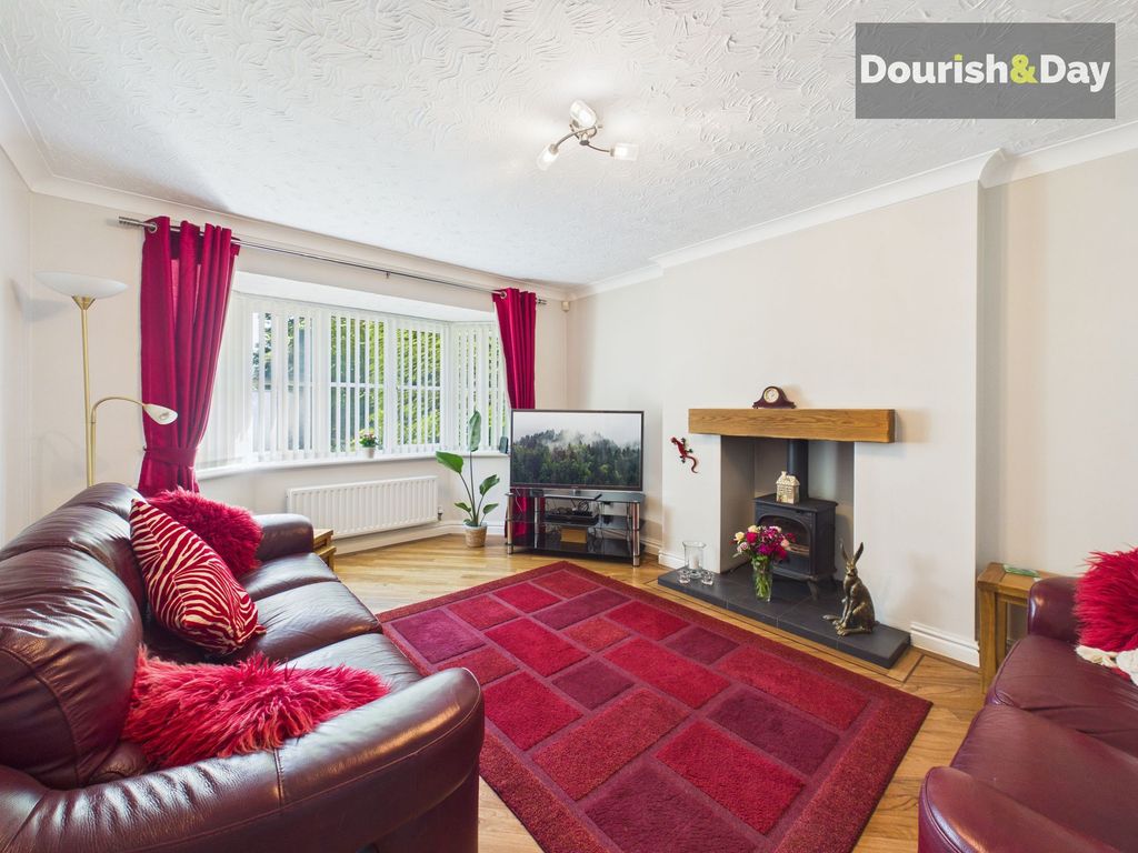 Property photo 2 of 34