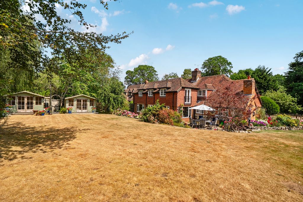 Property photo 2 of 17 2
