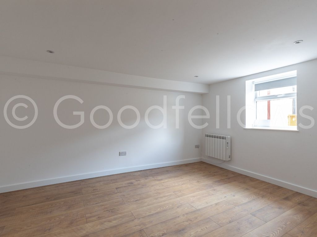 Property photo 3 of 9 Picture No. 04