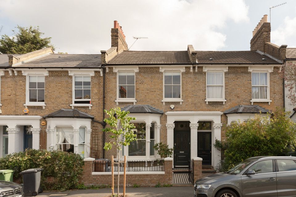 Property photo 1 of 24