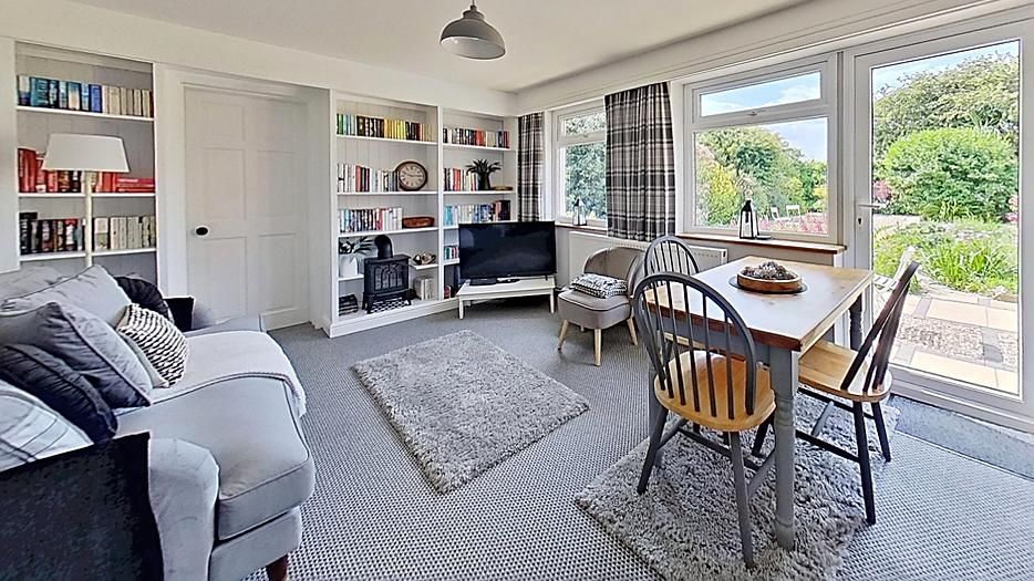 Property photo 3 of 25