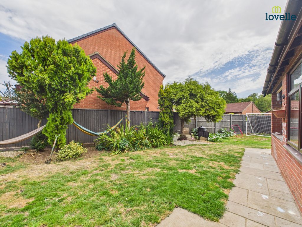 Property photo 2 of 22