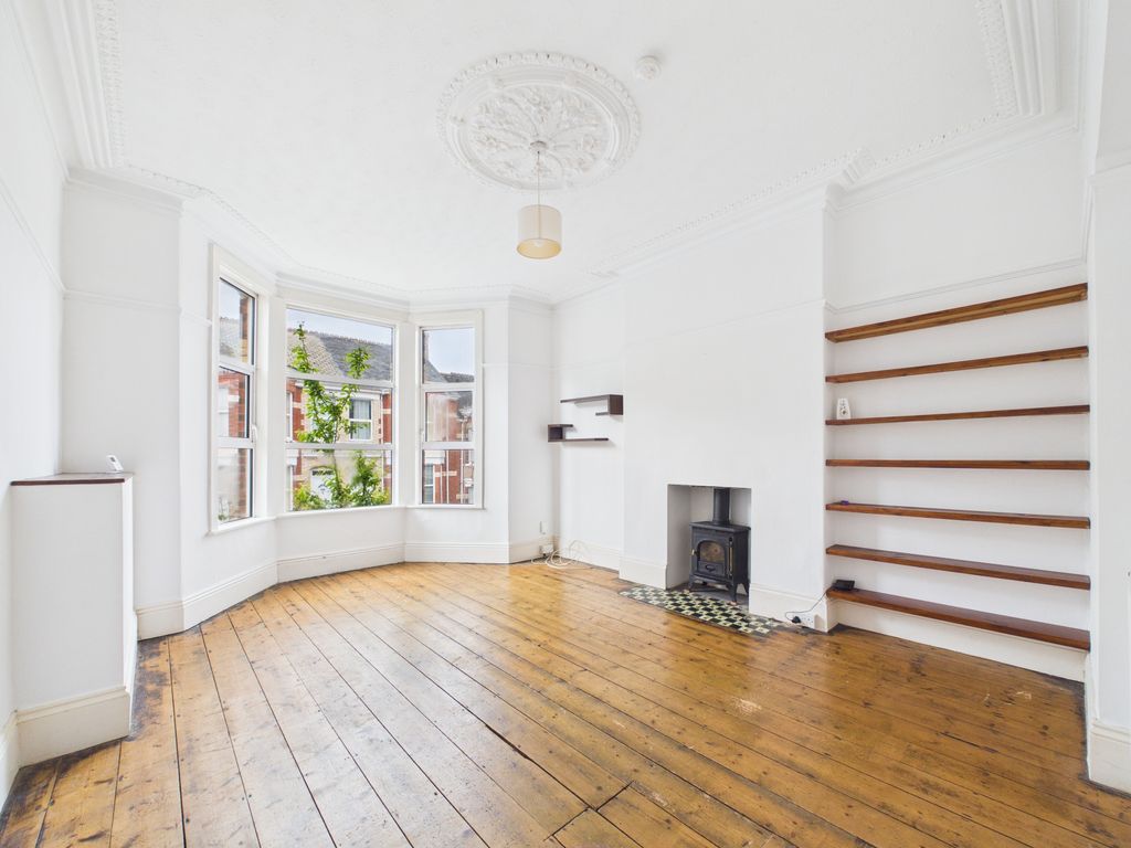 Property photo 2 of 16