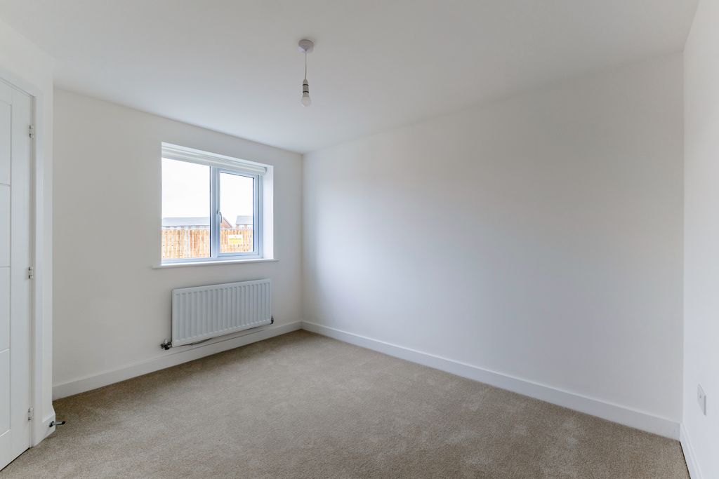 Property photo 3 of 7 Photo