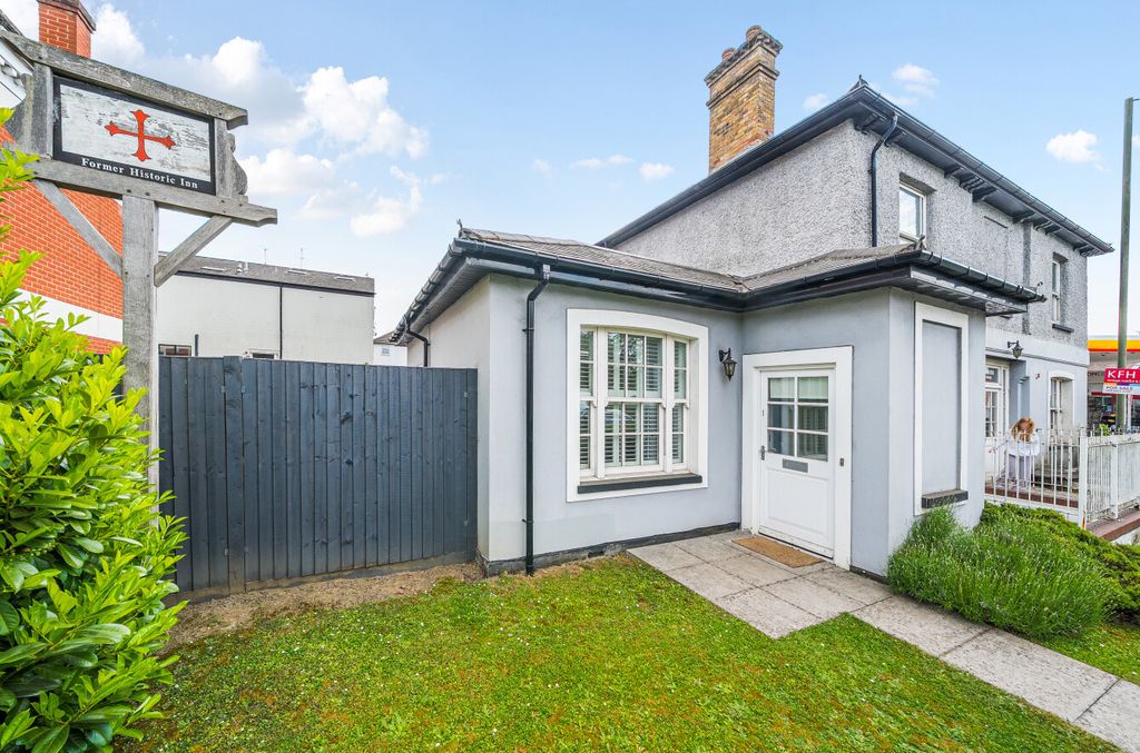 Property photo 3 of 22 1298827-4-6830936...