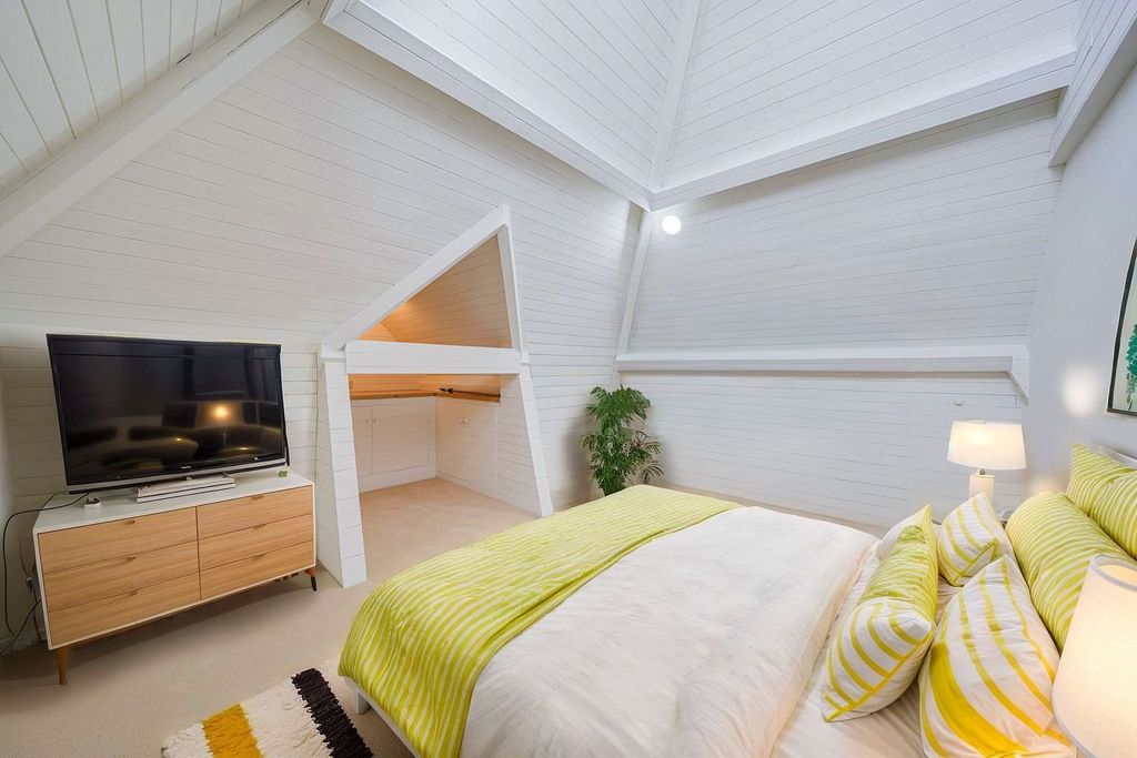Additional image 48 of 6 bed detached house for saleSaint Hill Road, East Grinstead RH19
