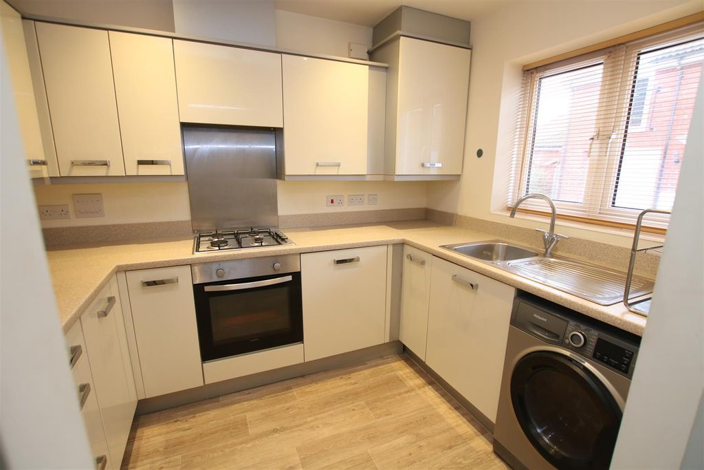 Property photo 2 of 12 Kitchen.Jpg