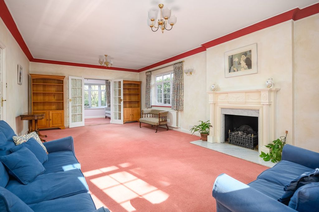 Property photo 3 of 22