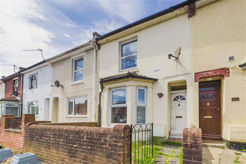 Property photo 1 of 11