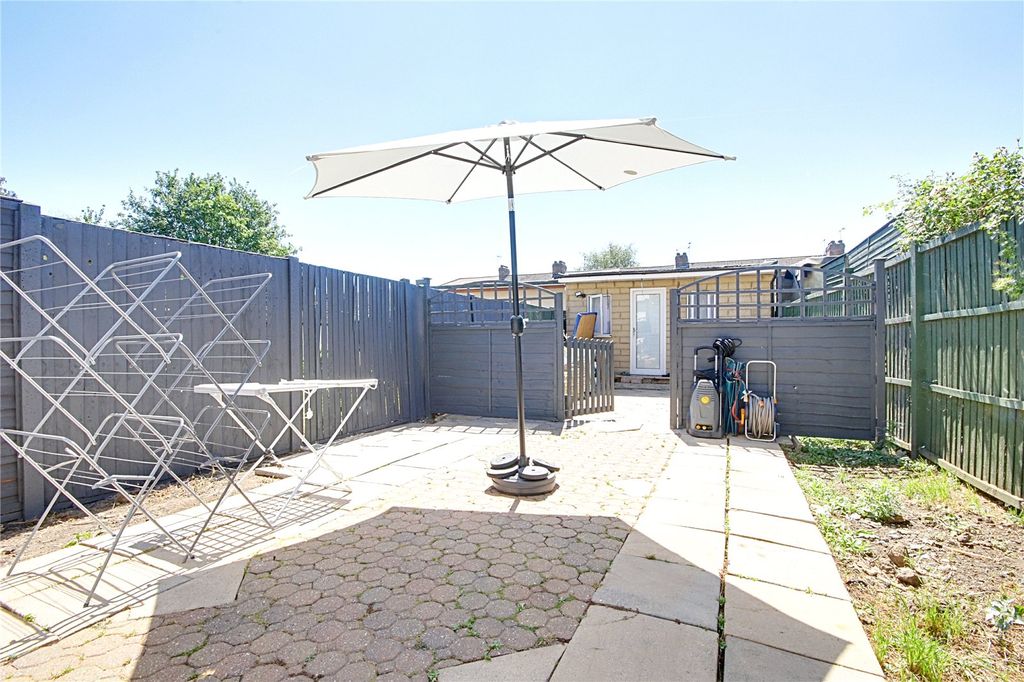 Property photo 2 of 17 Picture No. 06