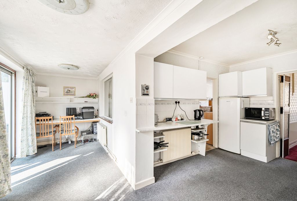 Property photo 3 of 17 1495994 (2).Jpg