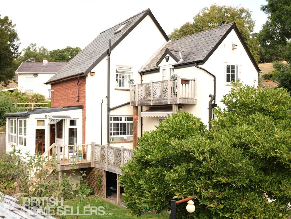 Property photo 1 of 40 Picture No. 30