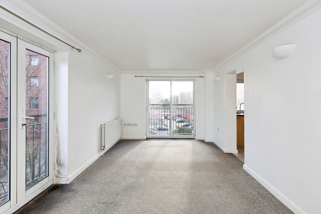 Property photo 2 of 13 Pbox-Img.Jpg