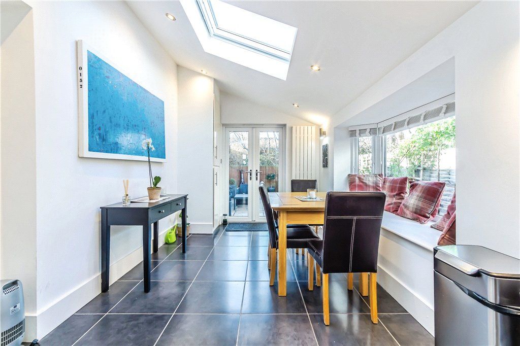 Property photo 2 of 27 Picture No. 06