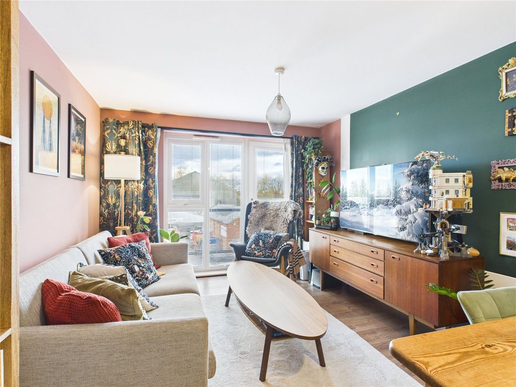 Property photo 3 of 14 Picture No. 10