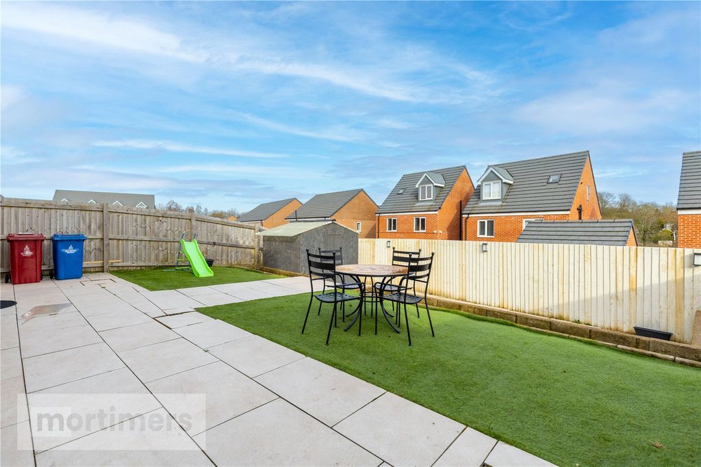 Property photo 3 of 28 Rear Garden