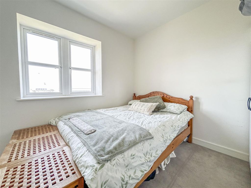 Additional image 9 of 1 bed flat for saleBeresford House, Portland DT5