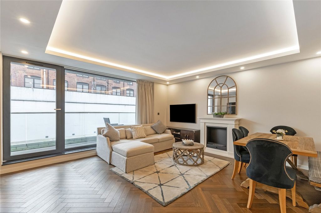 Property photo 3 of 14 Reception Room